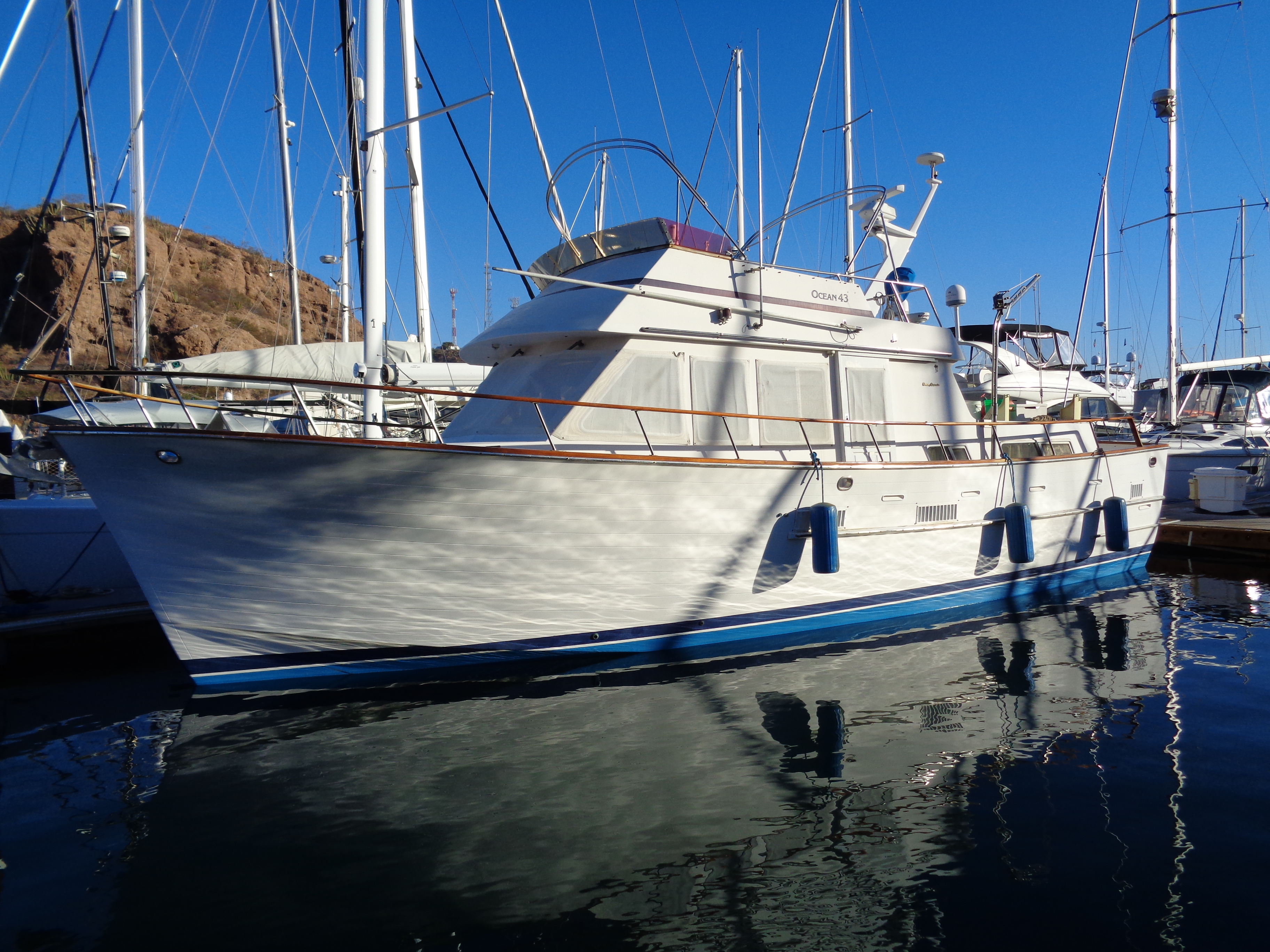 1985 Ocean alexander 43 Power boat for sale in Mexico - image 1 